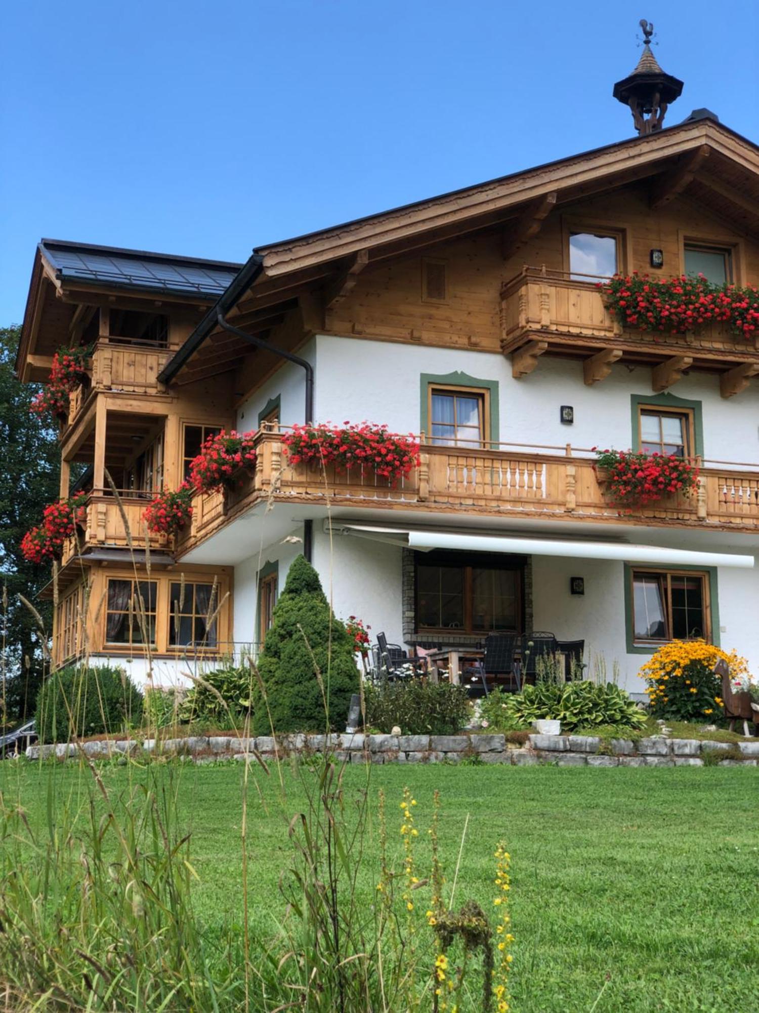 Haus Hirschpoint Hotel Faistenau Exterior foto